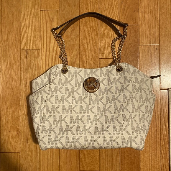 MK white shoulder bag - Picture 1 of 4